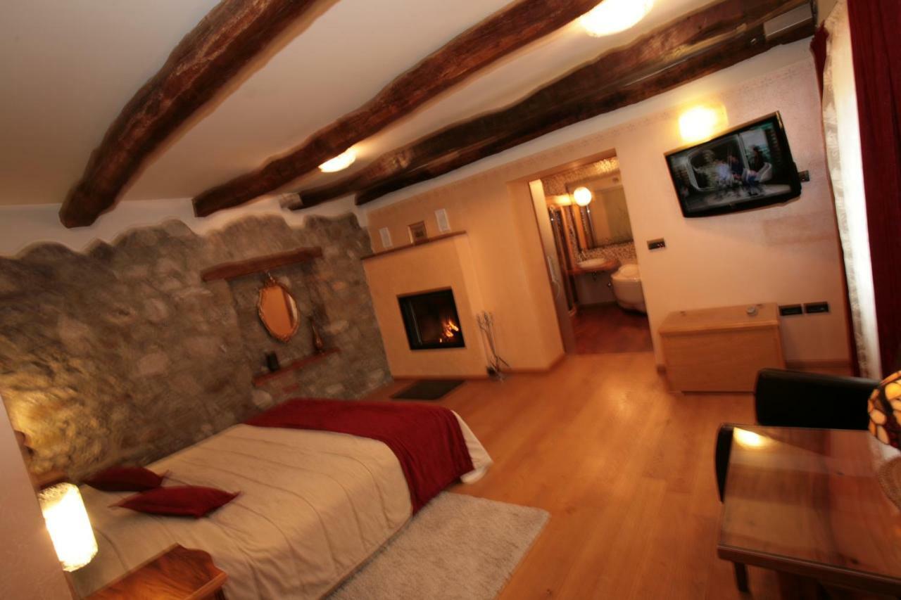 Domacija Linc Apartamento Rodik Exterior foto