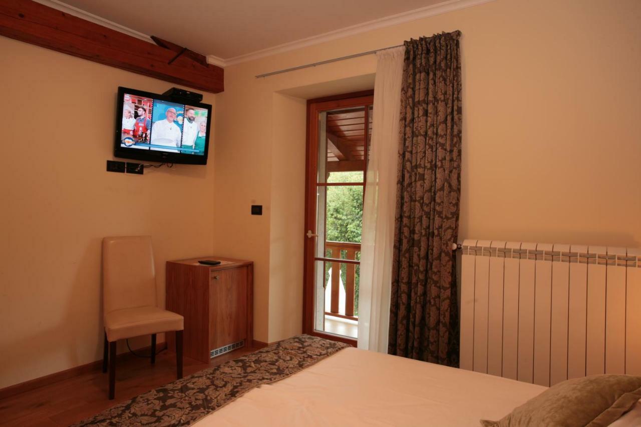 Domacija Linc Apartamento Rodik Exterior foto