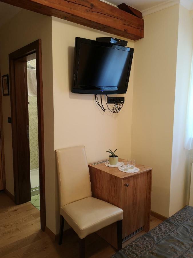 Domacija Linc Apartamento Rodik Exterior foto